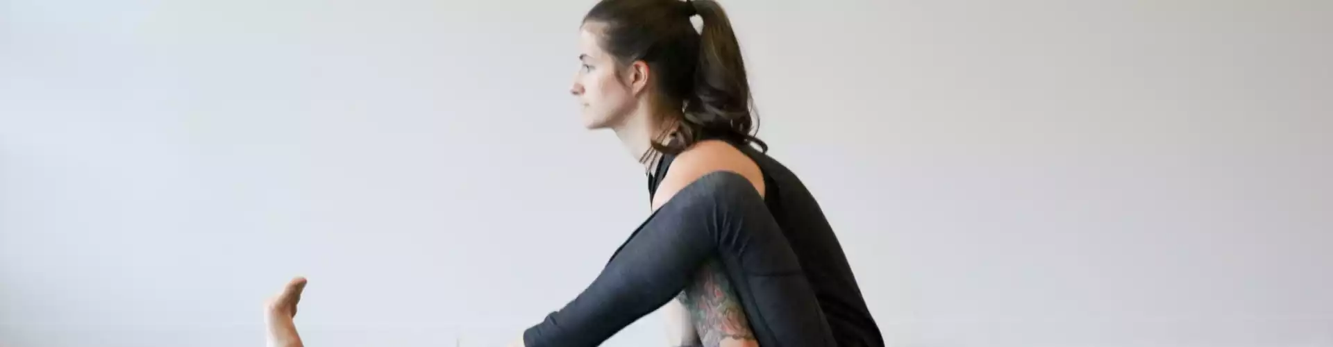 Yoga restaurateur - Relaxation par la respiration - Online Class by Sera Melini