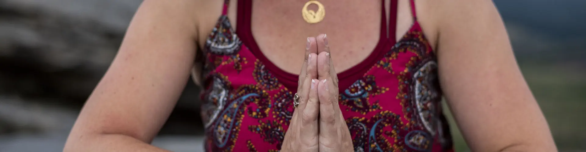 Bundle: Colección de sanaciones de Reiki a distancia - Online Course by Learn It Live