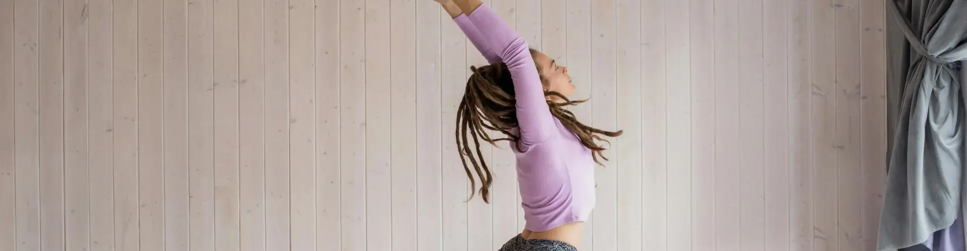 Йога Флоу - Online Class by Just Plain  Yoga
